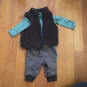 Newborn outfit